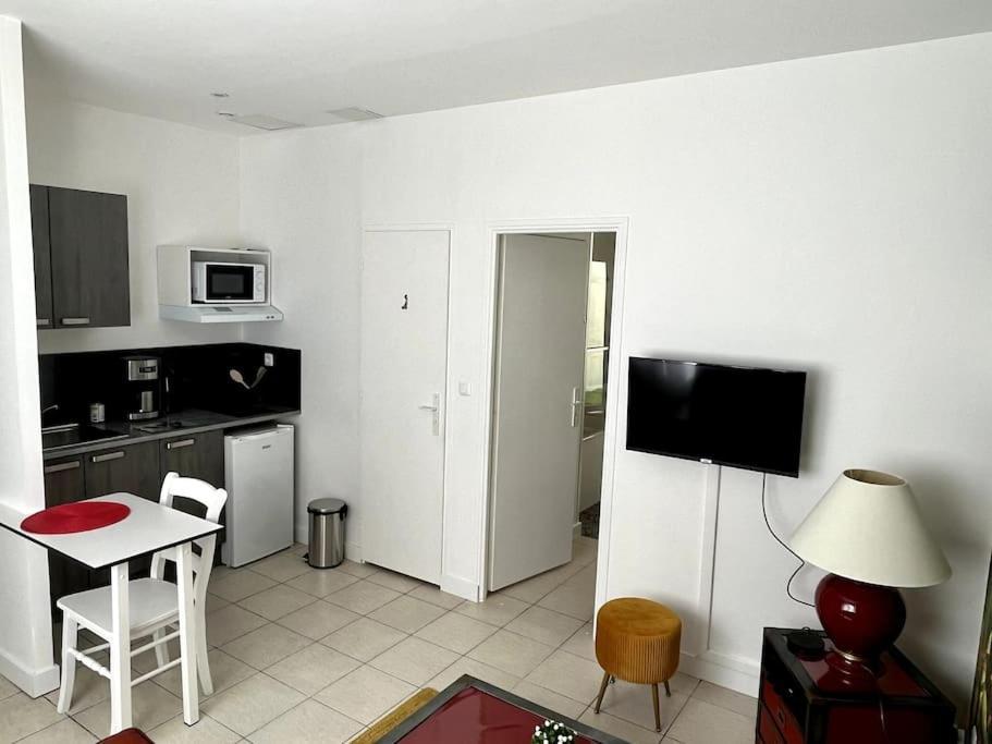 Appartement Avec Exterieur Loos Exterior photo